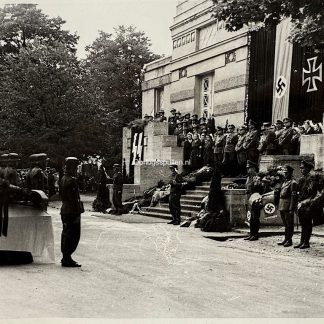 Original WWII German SS/DRK photo of the funeral of foreign volunteer DRK nurses in Wien