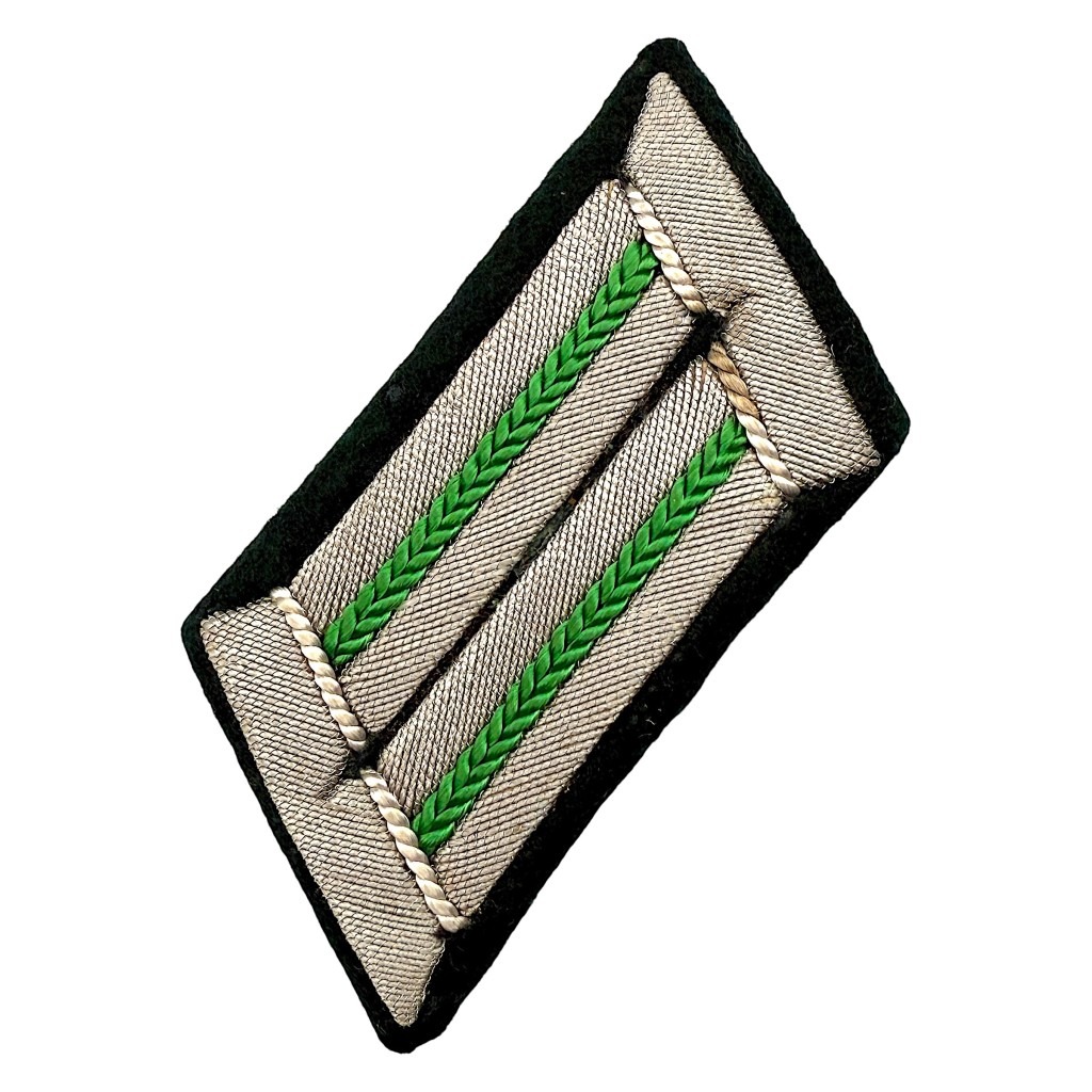 Original WWII German WH Gebirgsjäger officers collar tab