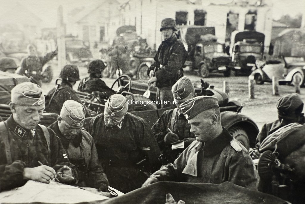 Original WWII German Waffen-SS photo officers during a briefing