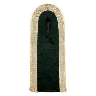Original WWII German Wehrmacht Infantry NCO shoulder board – dark green wool with silver NCO tresse edging, authentic World War 2 insignia for collectors.