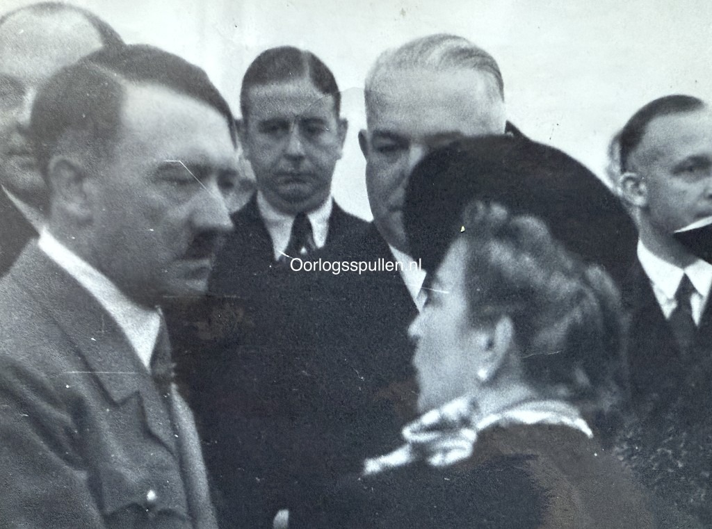 Original WWII German photo of Adolf Hitler and NSB member Daniël de Blocq van Scheltinga in 1937