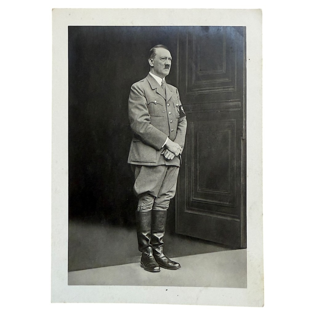 Original WWII German postcard Adolf Hitler