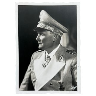 Originele WWII German postcard of Luftwaffe Marshall Hermann Göring. Interesting for militaria or postcard collectors!