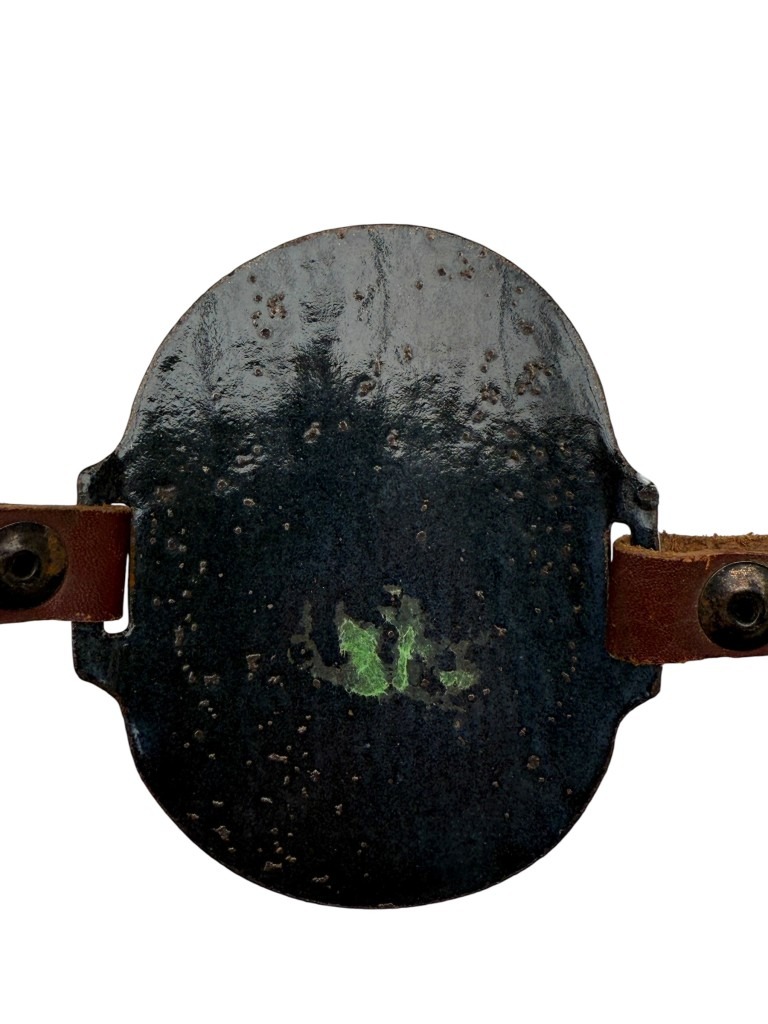 Original WWII Dutch ‘Luchtbeschermingsdienst’ arm shield Oproep Herstel Dienst