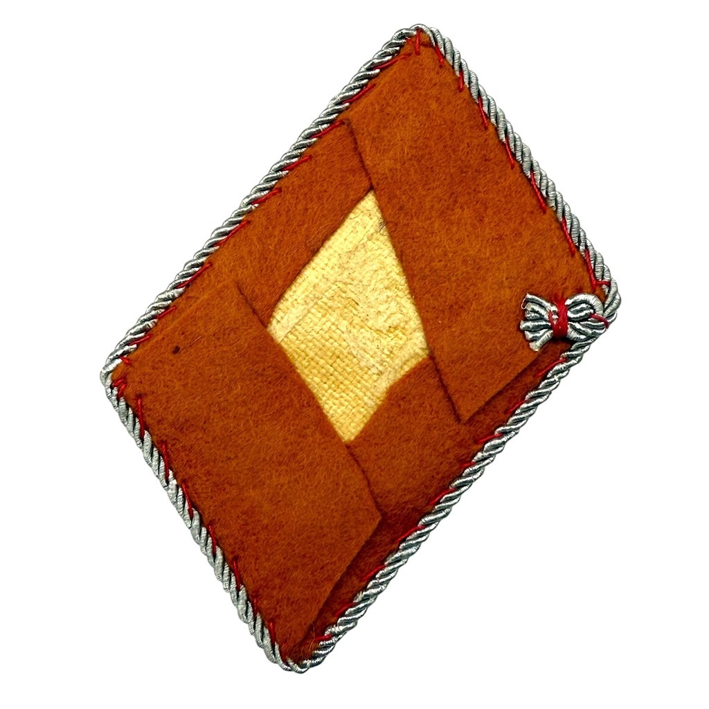 Original WWII German Luftwaffe Nachrichten Hauptmann collar tab - Image 2