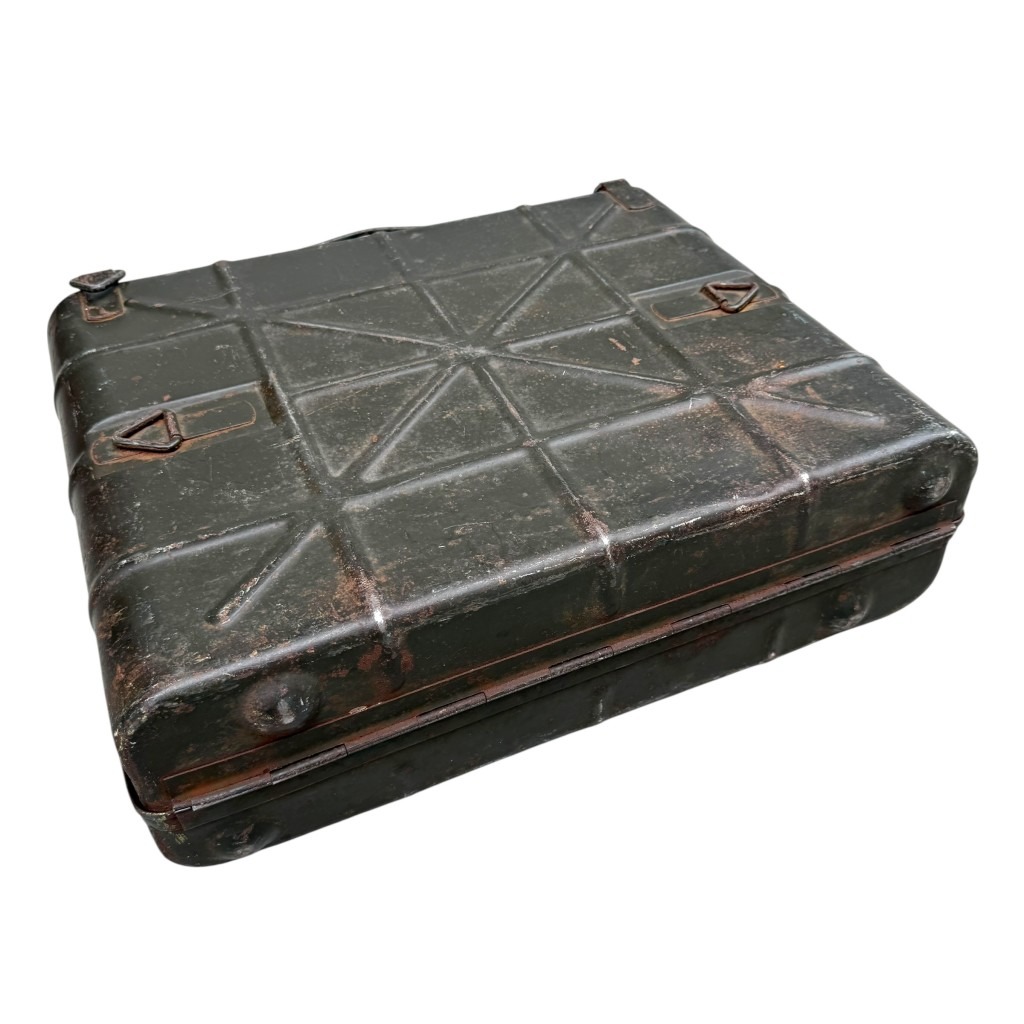 Original WWII German Stielhandgranate transport case - Image 5