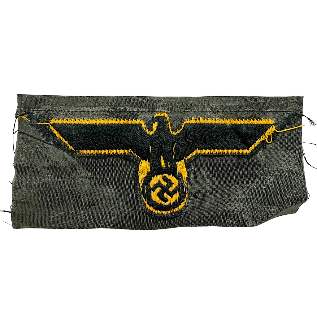 Original WWII German 'Küstenartillerie' breast eagle - Image 3