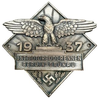 Originale NSKK Plakette 1937 Berlin-Grünau – Jnt. Motorboot-Rennen, Metallplakette mit Adler und Hakenkreuz, seltenes Sammlerstück für NSKK und Militaria Sammler, authentische historische Auszeichnung aus der Zeit des Dritten Reiches.
