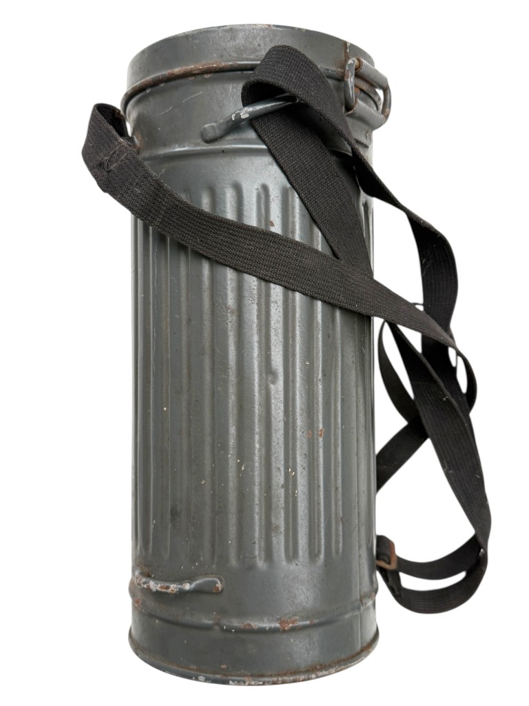 Original WWII German Luftwaffe gas mask canister with straps - Image 4