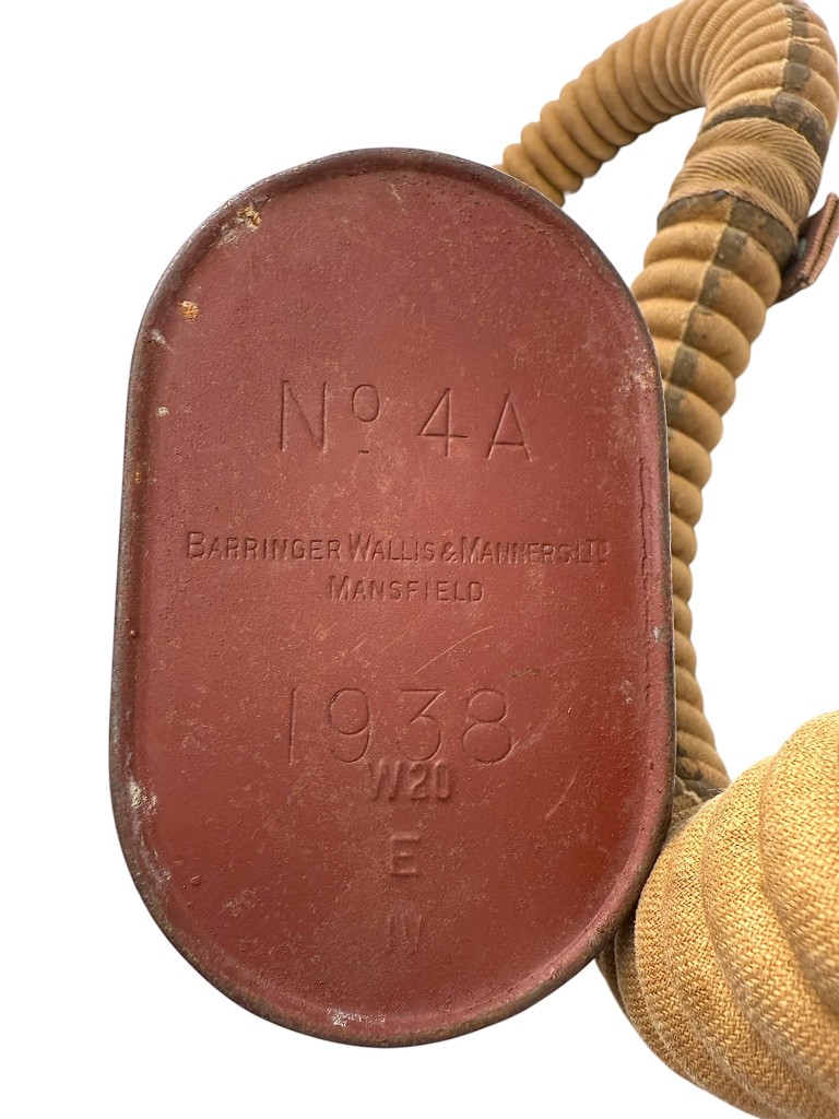 Original WWII British No 4. MK III Gas mask - Image 5