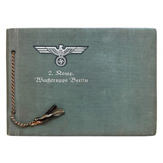 Originales Fotoalbum der 2. Kompanie Wachtruppe Berlin 1936/1937 mit historischen Militärfotos und großformatigen Abzügen.