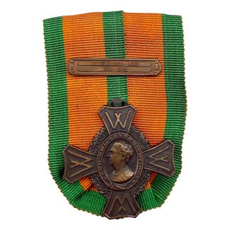 Original WWII Dutch 'Oorlogsherinneringskruis' Dutch-Indies 1941-1942