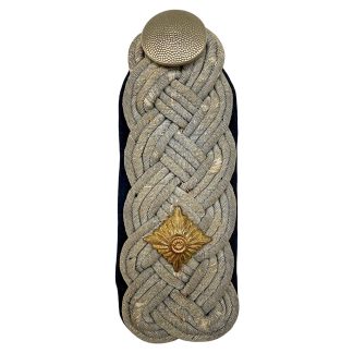 Original WWII German WH Oberstleutnant medical shoulder board