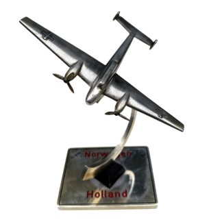 Original WWII German Luftwaffe Nachtjagdgeschwader 2 desk ornament Holland - Norway