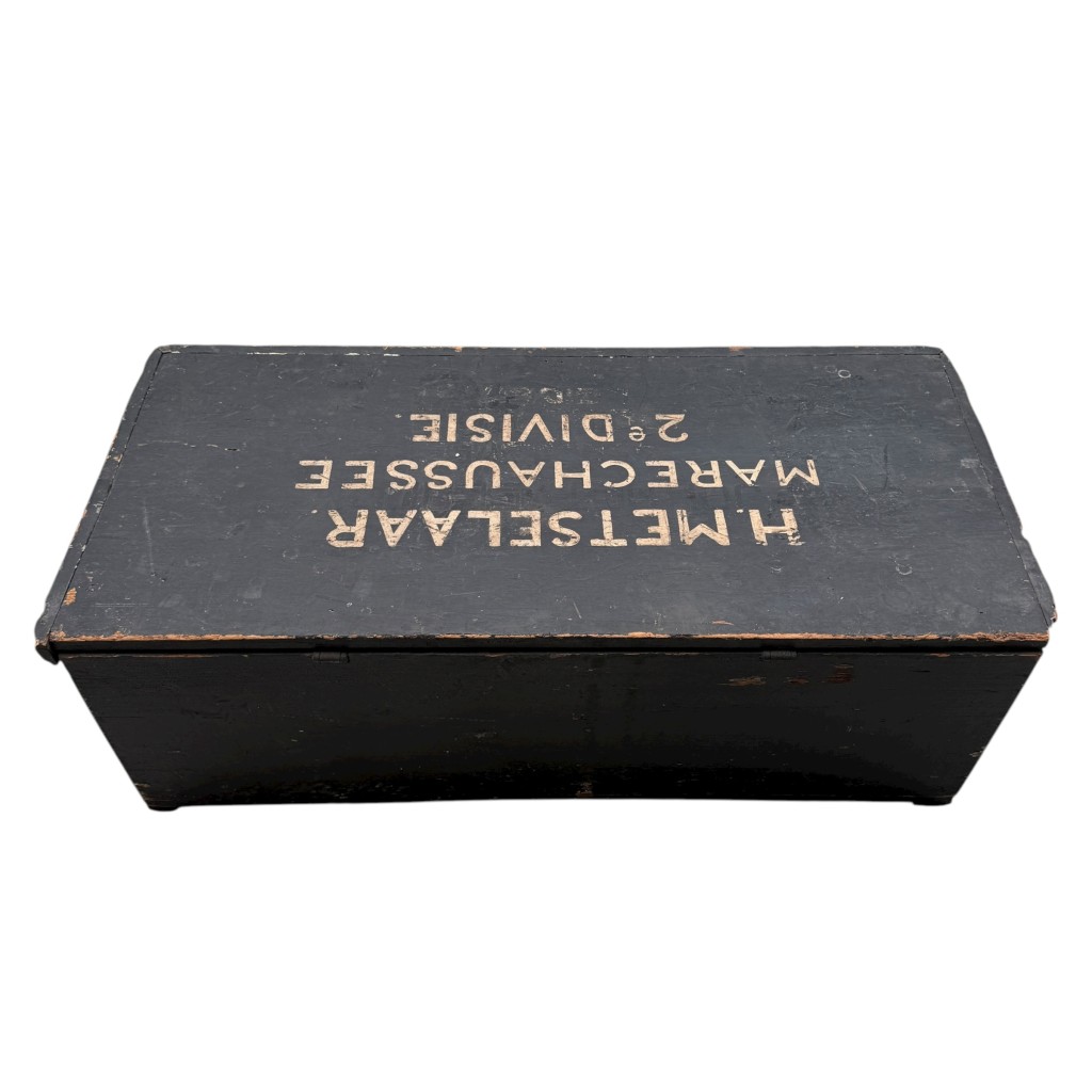 Original Pre 1940 Dutch Marechaussee wooden chest - Image 6
