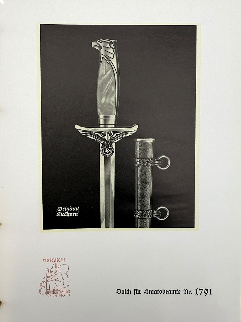 Original WWII German Eickhorn Kundendienst service binder - Image 19