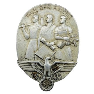 Original 1935 German 'Tag der Arbeit' pin
