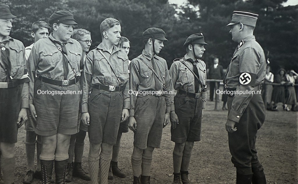 Original 1930s unpublished German HJ/SA photographic positive