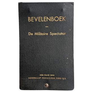 Original 1935 Dutch army 'Bevelenboek van De Militaire Spectator'