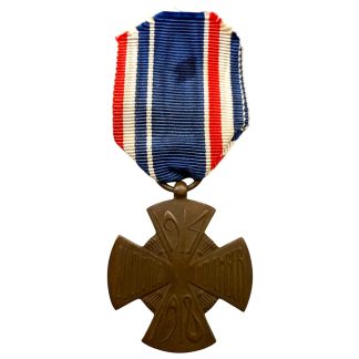 Nederlands Mobilisatiekruis 1914–1918 in brons met origineel rood-wit-blauw lint, officiële militaire onderscheiding uit de Eerste Wereldoorlog, voor- en achterzijde met opschriften Mobilisatie en Mobilisatie – Vrede – Eer, historisch verzamelobject voor medailleverzamelaars en militaria.