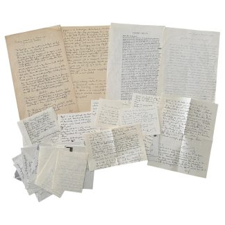Omvangrijke naoorlogse correspondentie van Johan Carp, vooraanstaand NSB-ideoloog en vertrouweling van Anton Mussert. Groot lot originele handgeschreven brieven, typoscripten en notities uit de jaren 1960–1970 met reflecties op nationaalsocialisme, politieke theorie, antisemitisme en persoonlijke verantwoording na de Tweede Wereldoorlog. Zeldzaam en authentiek NSB-archiefmateriaal, museale kwaliteit, zeer gewild bij verzamelaars van NSB, Nederlandse collaboratie en WOII-historica.