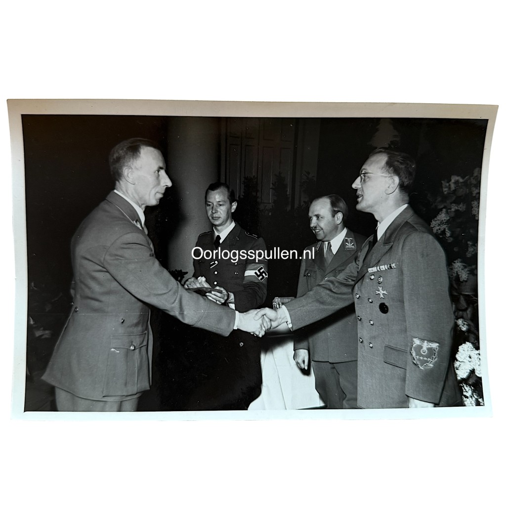 Original WWII Dutch photo of Seyss-Inquart and Fritz Schmidt