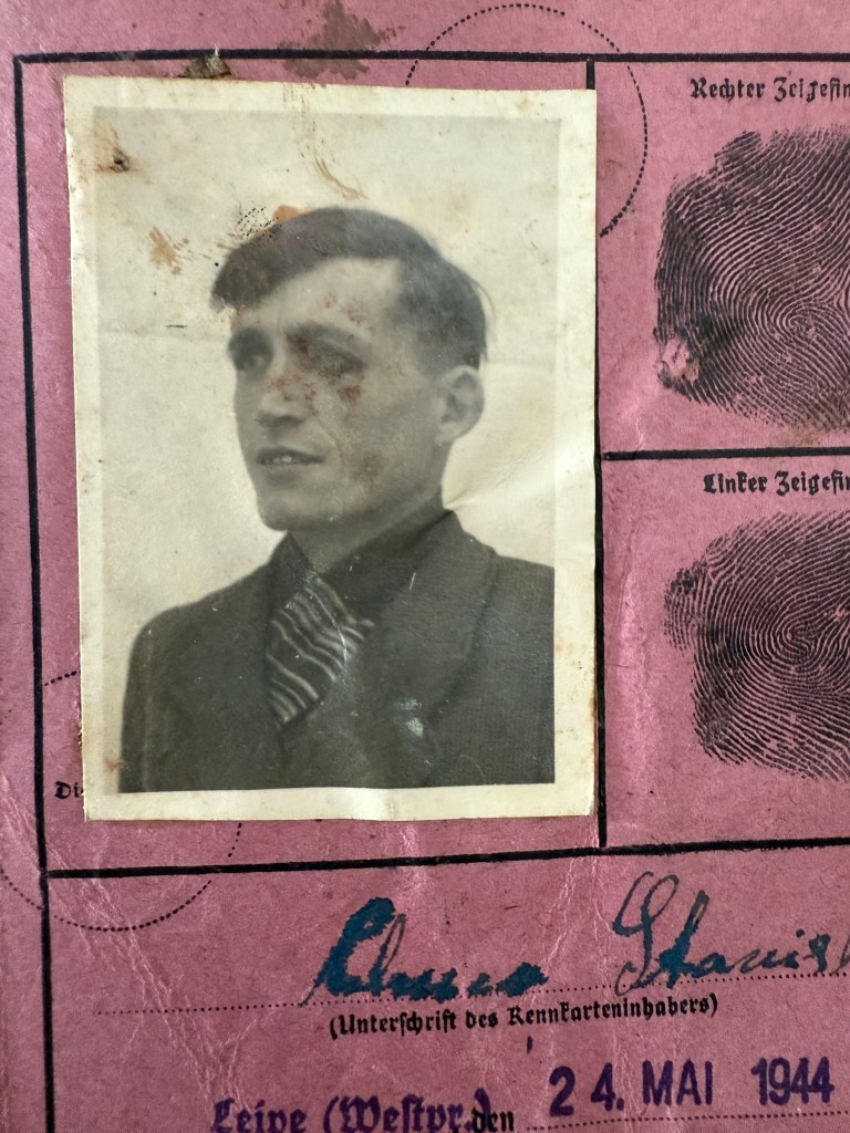 Original WWII German ID card Lipno in Poland