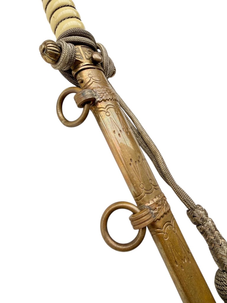 Original WWII German Kriegsmarine officers dagger with knot