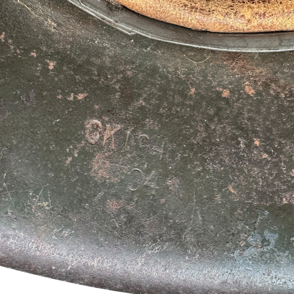 Original WWII German M42 helmet - CKL64 - Image 8