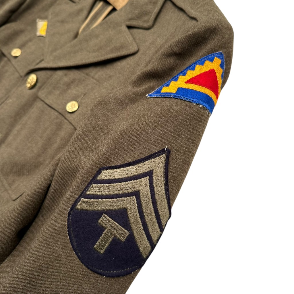 Original WWII US 7th army Class A Service Dress jacket - Image 2