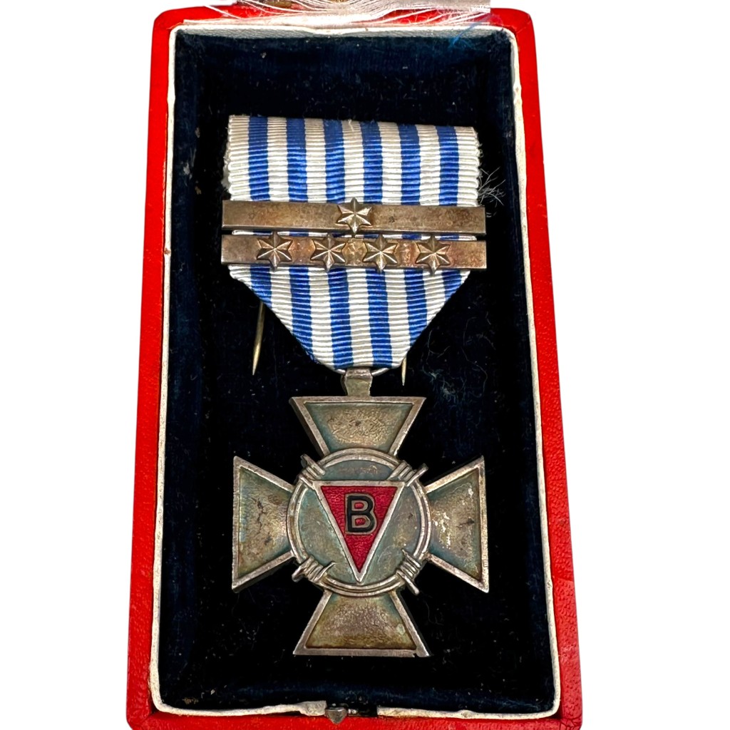 Original Belgian Political Prisoners Cross 1940–1945 medal in box