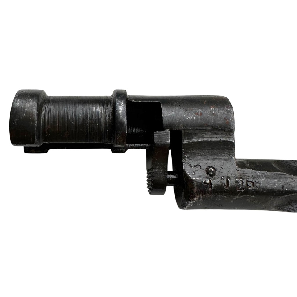 Original WWII Russian/Soviet Mosin Nagant M91/30 bayonet - Image 3