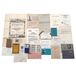 Named German WWI & WWII officer document group Hauptmann Dr. Johannes Winter, Iron Cross 1916, Stahlhelm membership book, Kriegsverdienstkreuz 1944, Wehrmacht IDs, complete archive.