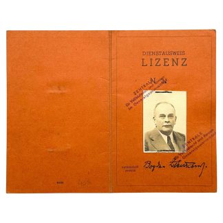 Original WWII German Dienstausweis Lizenz Zentrale für Vollblutzucht und Rennen im Generalgouvernement in Krakau in Poland 1943 krakow militaria