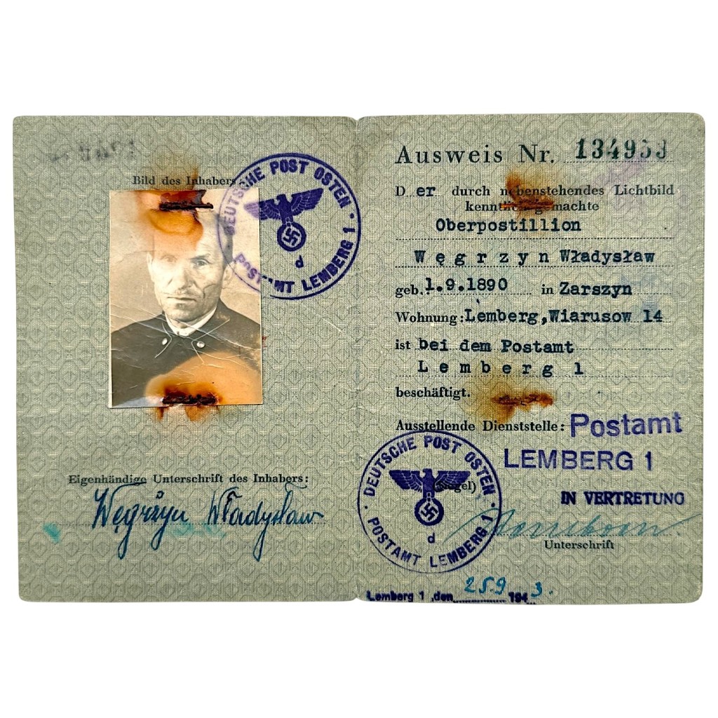 Original WW2 Personal-Ausweis General Government Lemberg 1943–1944, Deutsche Post Osten Postamt Lemberg 1, issued to Władysław Węgrzyn, non-German administrative service ID with photo and official stamps, rare German occupation document, WWII militaria collector’s item.