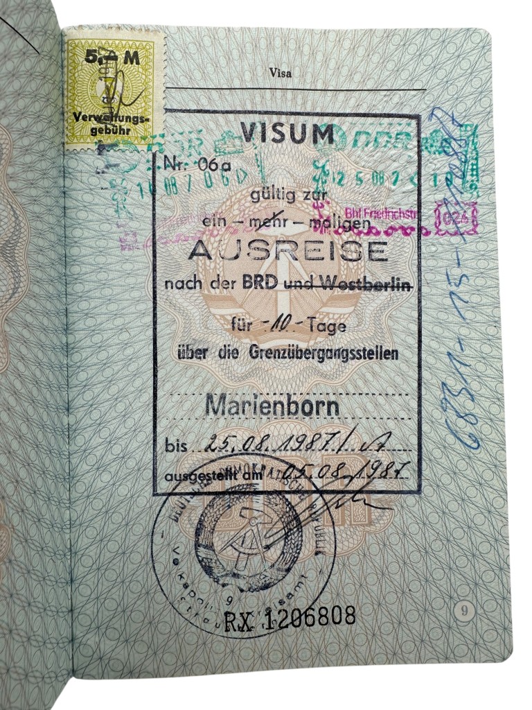 Original Cold War era DDR Reisepass from Strausberg - Image 4