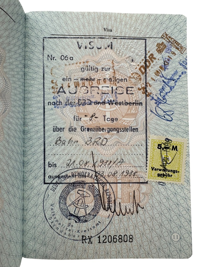 Original Cold War era DDR Reisepass from Strausberg - Image 5