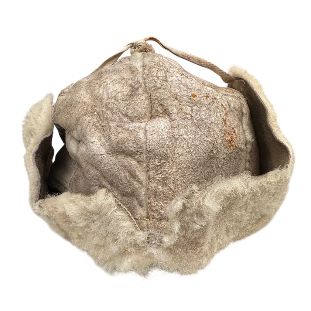 Original WWII German army sheepskin winter hat - Image 4