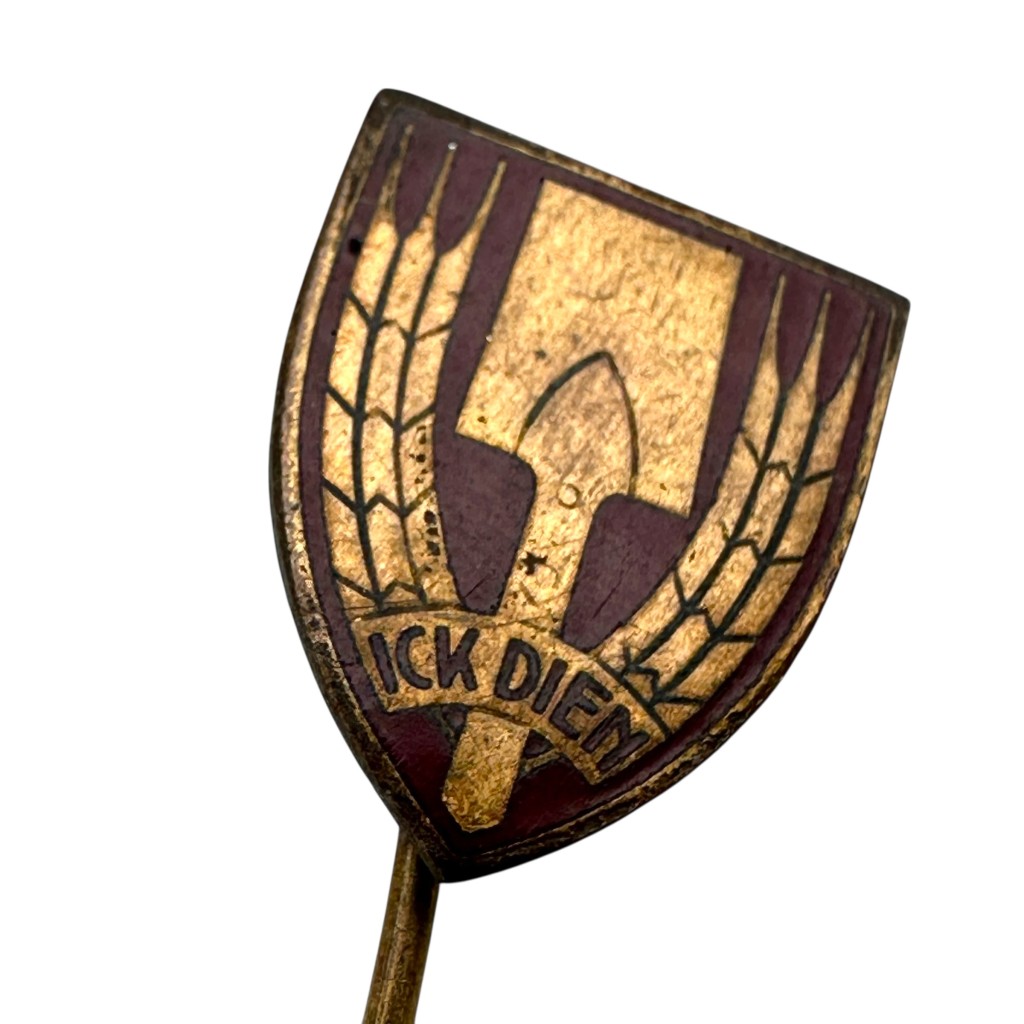 Original WWII Dutch 'Nederlandsche Arbeidsdienst' stickpin