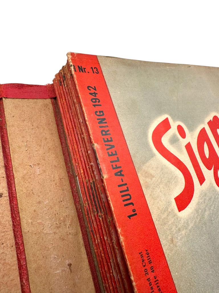 Original WWII Dutch Signaal propaganda folder with magazines 1942 - Image 8