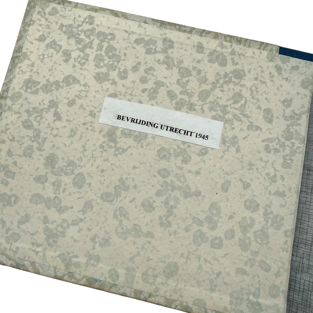 Original WWII Dutch photo album of the liberation of Utrecht - Image 2