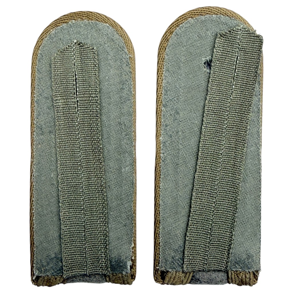 Original Cold War DDR era German NVA Unterfeldwebel Felddienst shoulder boards for combat uniform - Image 2