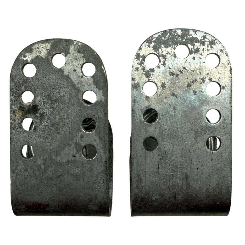 Original WWII Dutch Schalkhaar Politie metal belt hooks set - Image 2