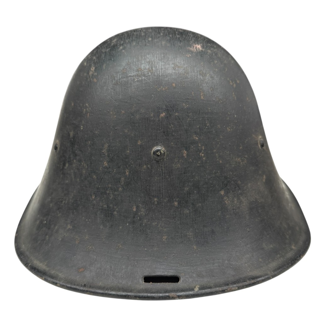 Original WWII Dutch Luchtbeschermingsdienst mayor helmet - Image 4
