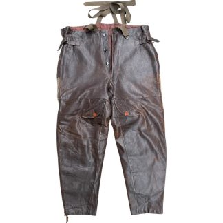 Originele Franse luchtmacht pilotenbroek pre 1940 gedragen door Nederlandse Luchtvaartafdeeling piloten leren vliegersbroek