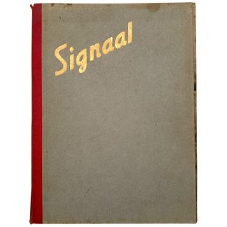 Original WWII Dutch Signaal propaganda folder with magazines 1942