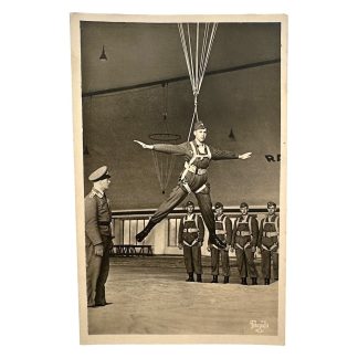 Original WWII German Luftwaffe Fallschirmjäger postcard