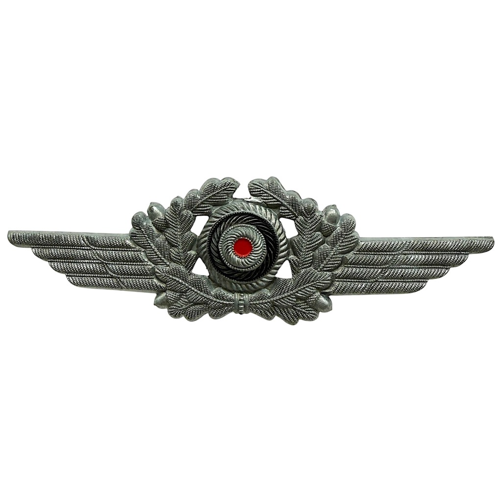 Original WWII German Luftwaffe metal visor cap cockade - militaria insignia