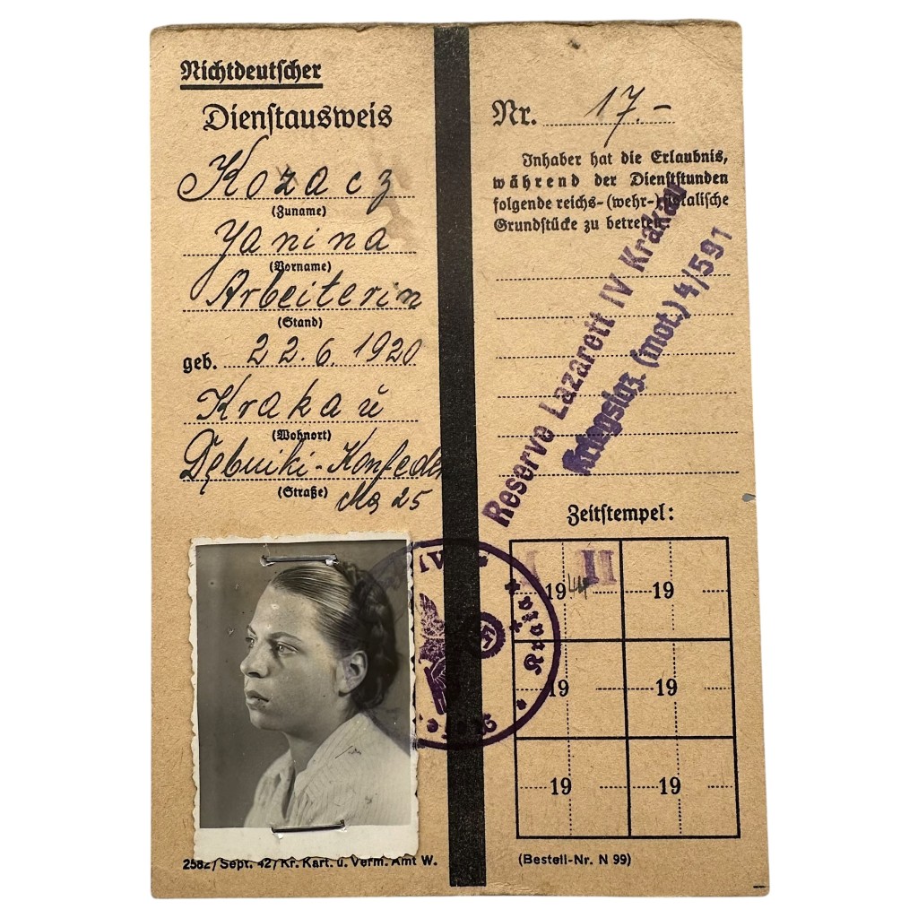 Original WWII German Nichtdeutscher Dienstausweis Krakow in Poland 1944