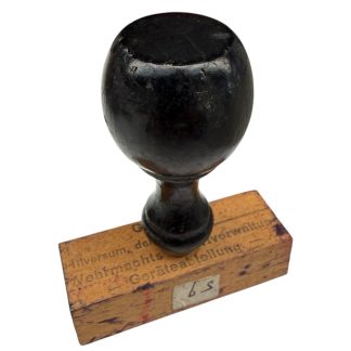 Originele Duitse WWII stempel Hilversum Wehrmachtstandortverwaltung apparaten controle stempel Nederland